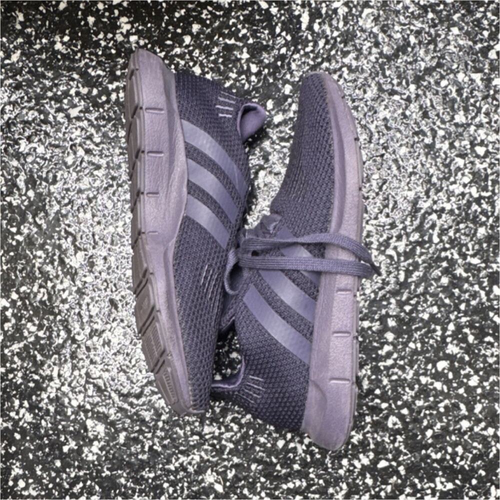 adidas Swift Run Trace Purple Women's Athletic Sneakers CQ2022 Purple